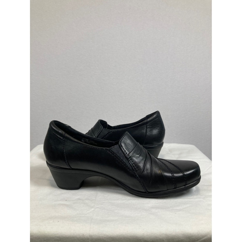 Earth Origins Rochester Loafer Women Size 10M Black Leather Pleated Slip On Shoe